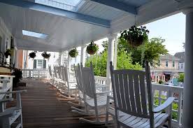 it describes different types of balcony design