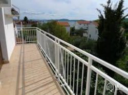 grill1 different types of balcony grill picture how it looks like